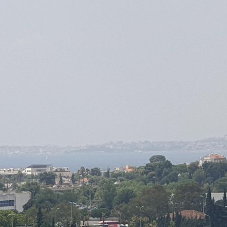 Big Flat Sea Vieuw 95 M2 5 Rooms Near Airport 5 Min Train 3 Min And Tram On Site, Beach 7 Min, 2 Showers And 2 Toilets , Neuf Grand Appartement 95 M2 5 Chambres Proche Aeroport 5 Min Train 3 Min Et Tramway Sur Place, Plage 7 Min 2 Douches Et 2 Wc Vue Nice Eksteriør billede