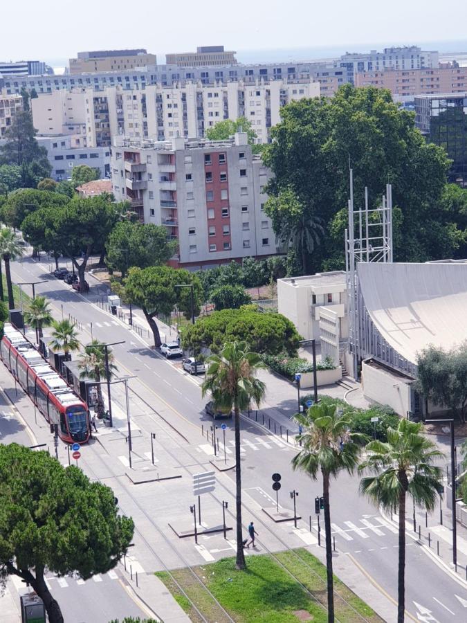 Big Flat Sea Vieuw 95 M2 5 Rooms Near Airport 5 Min Train 3 Min And Tram On Site, Beach 7 Min, 2 Showers And 2 Toilets , Neuf Grand Appartement 95 M2 5 Chambres Proche Aeroport 5 Min Train 3 Min Et Tramway Sur Place, Plage 7 Min 2 Douches Et 2 Wc Vue Nice Eksteriør billede